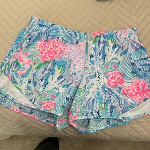 Lilly Pulitzer luxletic trail shorts